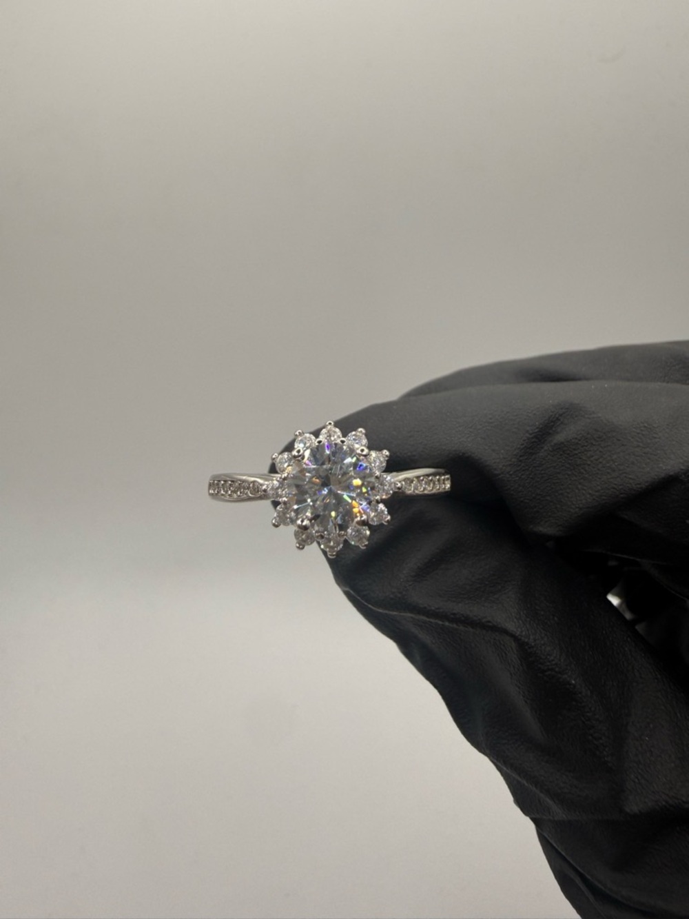 1CT Moissanite Engagement Ring 925 Sterling Silver Starburst Style